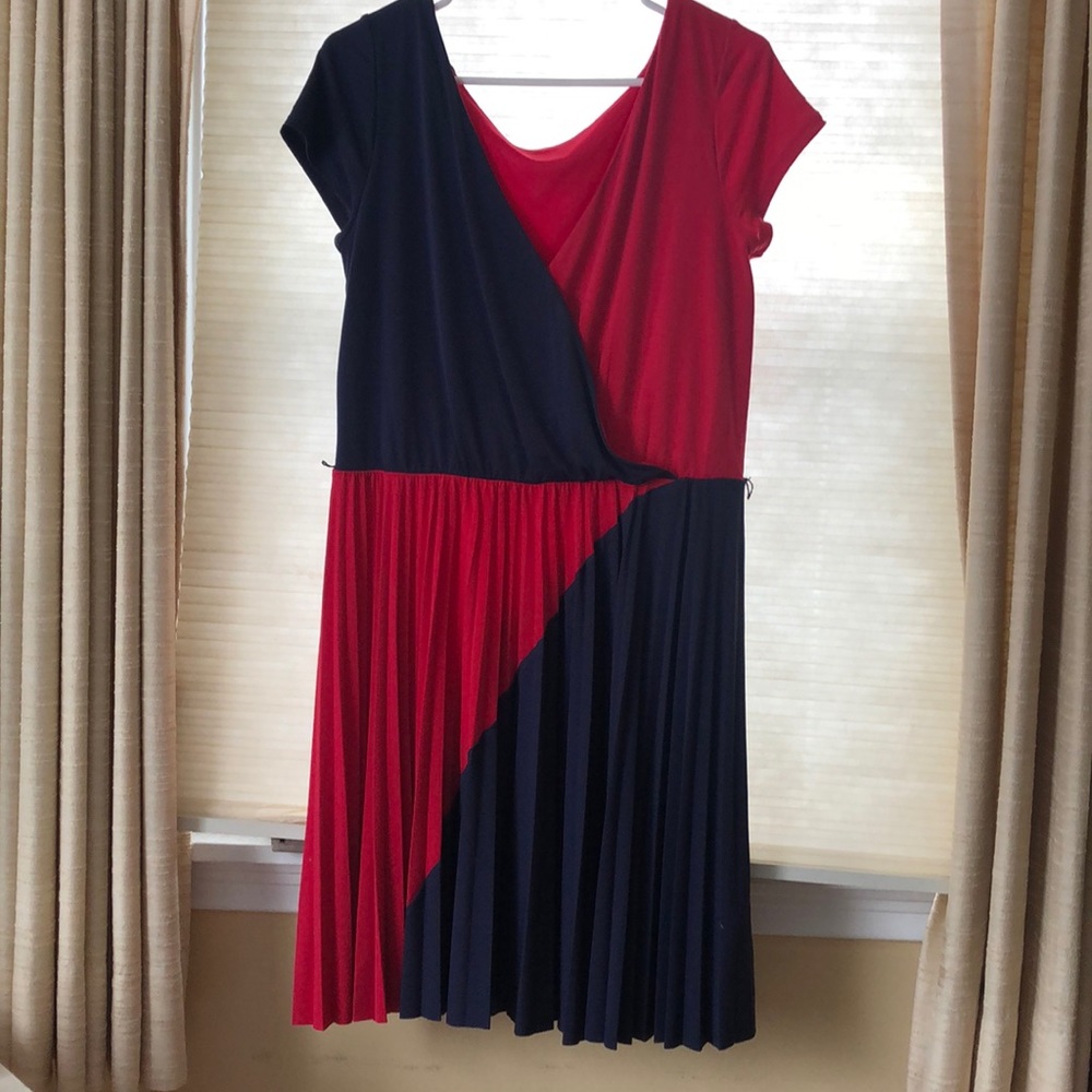 Max and Cleo dress